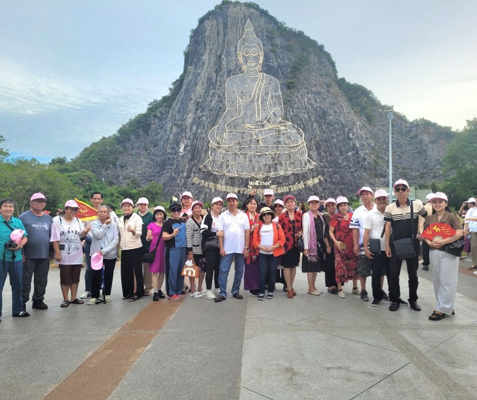 Wat Pho & Khao Chee Chan